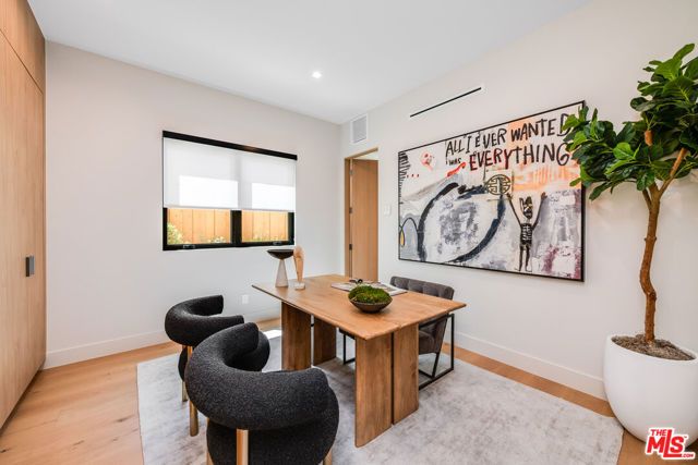 3831 Mound View Avenue, Los Angeles, CA 91604