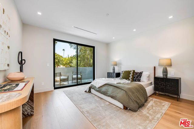 3831 Mound View Avenue, Los Angeles, CA 91604