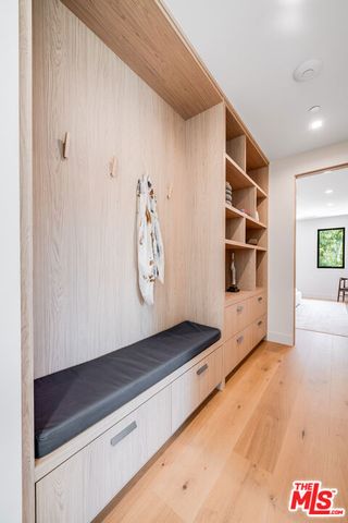 3831 Mound View Avenue, Los Angeles, CA 91604
