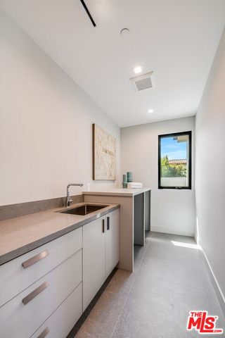 3831 Mound View Avenue, Los Angeles, CA 91604