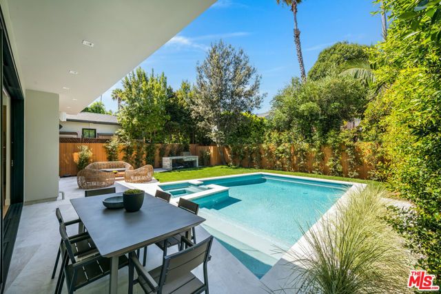 3831 Mound View Avenue, Los Angeles, CA 91604