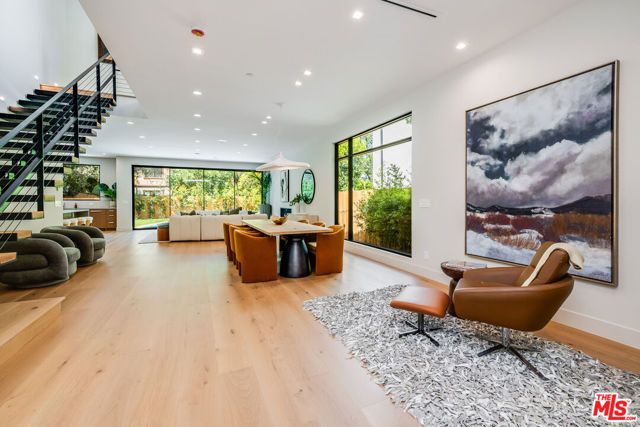 3831 Mound View Avenue, Los Angeles, CA 91604