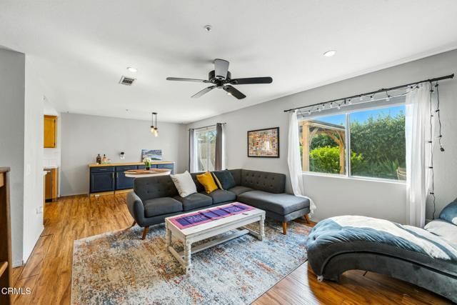 10134 Carlyle Street, Ventura, CA 93004