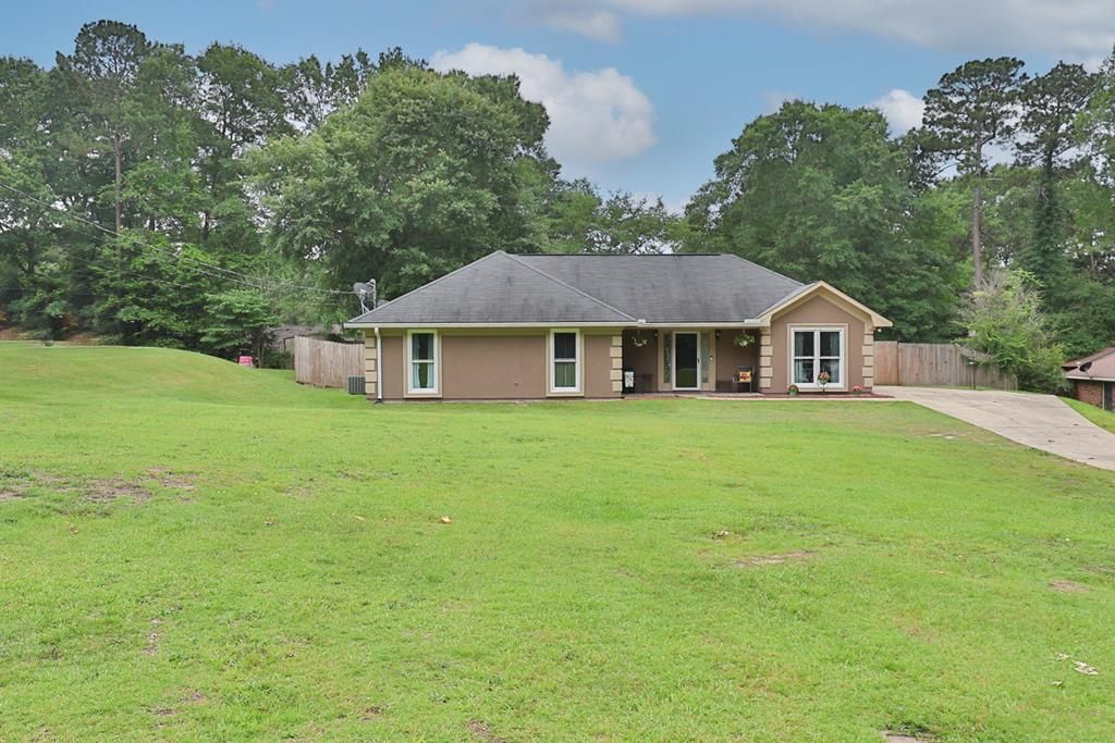 255 Lee Road 0850, Phenix City, AL 36870