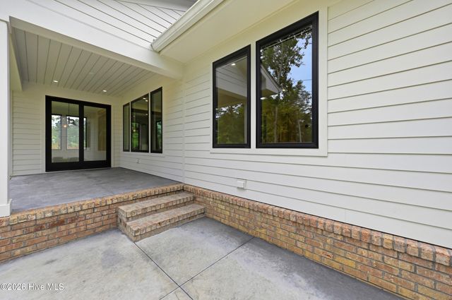 1636 Osprey Cove Court, Wilmington, NC 28401