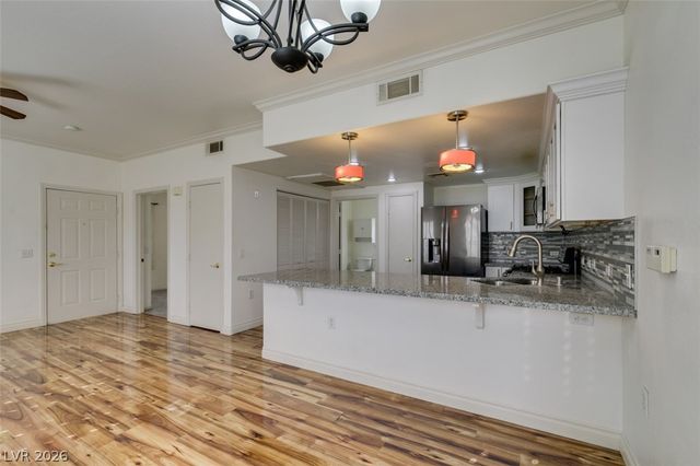 3400 Cabana Drive 1061, Las Vegas, NV 89122