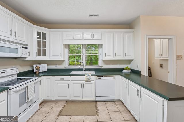 378 Pierce Chapel Road, Newnan, GA 30263