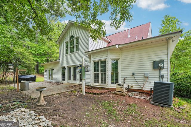 378 Pierce Chapel Road, Newnan, GA 30263