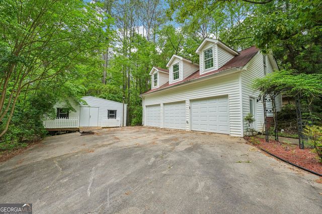 378 Pierce Chapel Road, Newnan, GA 30263