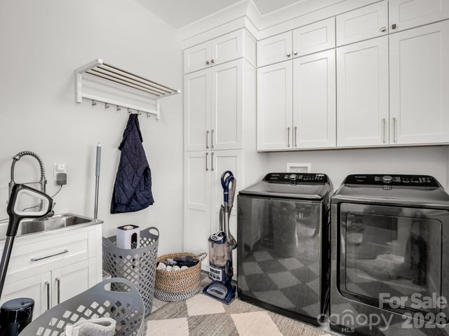 24 Chapel Hill Lane 40, Leicester, NC 28748