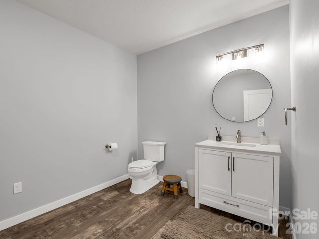 24 Chapel Hill Lane 40, Leicester, NC 28748