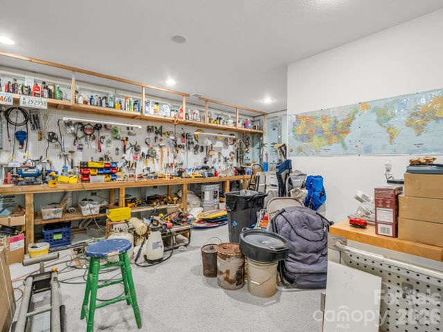 24 Chapel Hill Lane 40, Leicester, NC 28748