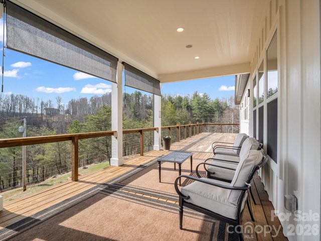 24 Chapel Hill Lane 40, Leicester, NC 28748