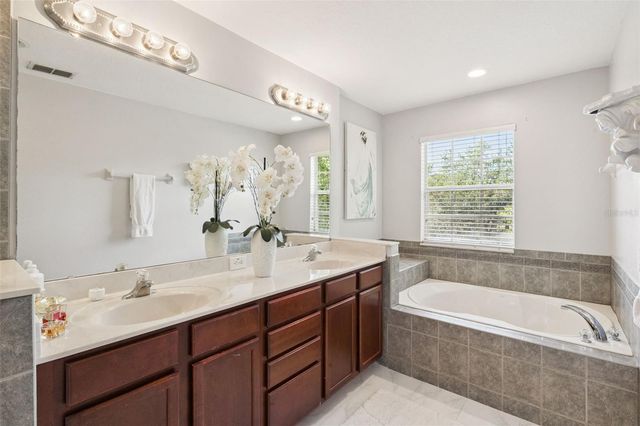 7506 CRANES CREEK COURT 30, Winter Park, FL 32792