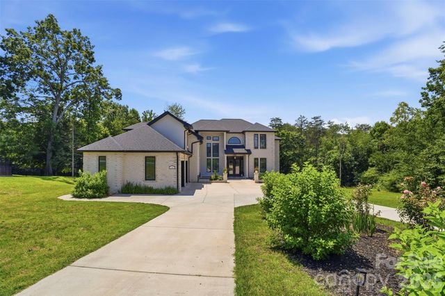 1164 Harper Lee Drive, Newton, NC 28658