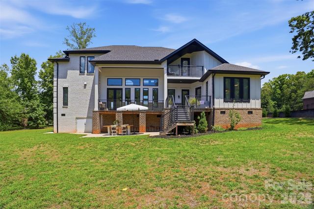 1164 Harper Lee Drive, Newton, NC 28658