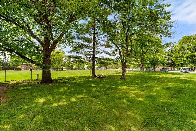 4200 62nd Street 5, Urbandale, IA 50322
