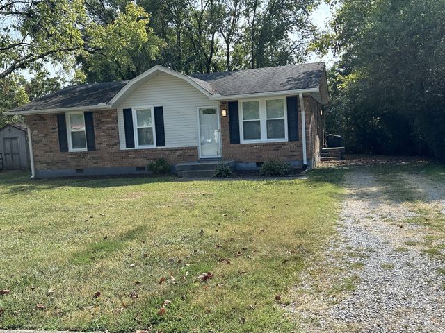 112 Carden St, Hendersonville, TN 37075