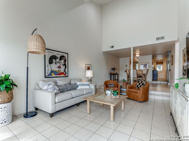 7010 SPRING BRIAR ST, San Antonio, TX 78209