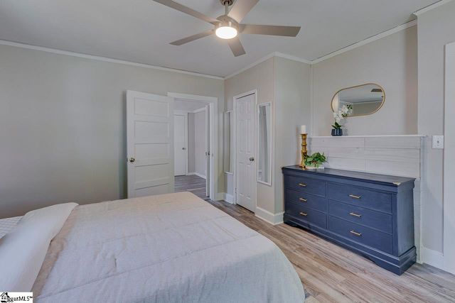 26 8th Street, Greer, SC 29651