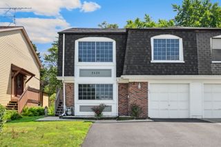 2125 Leeward Lane, Hanover Park, IL 60133