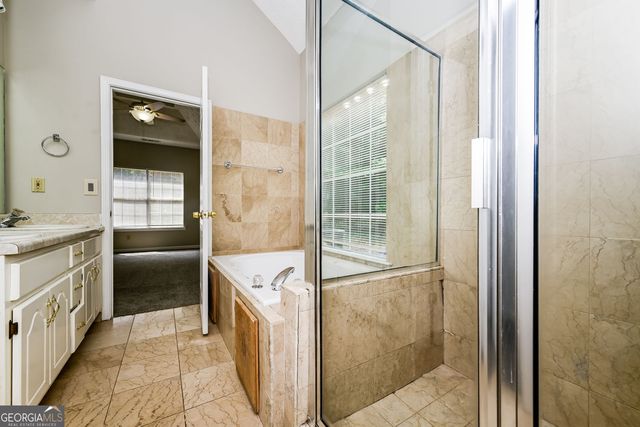 3427 Linecrest Road, Ellenwood, GA 30294