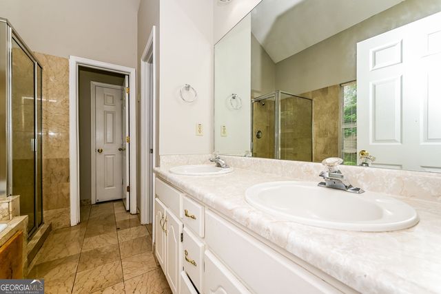 3427 Linecrest Road, Ellenwood, GA 30294