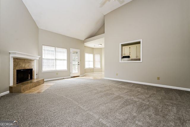 3427 Linecrest Road, Ellenwood, GA 30294