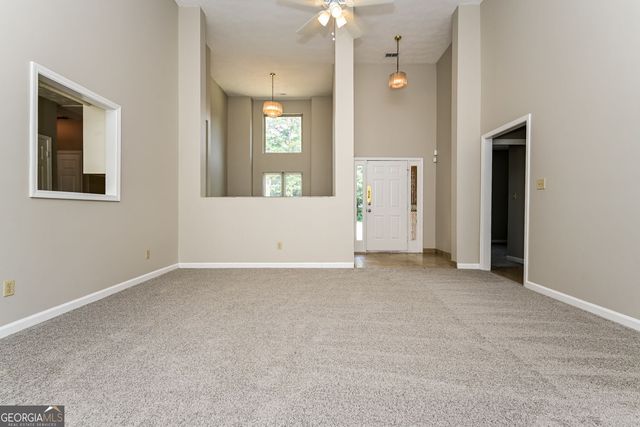 3427 Linecrest Road, Ellenwood, GA 30294