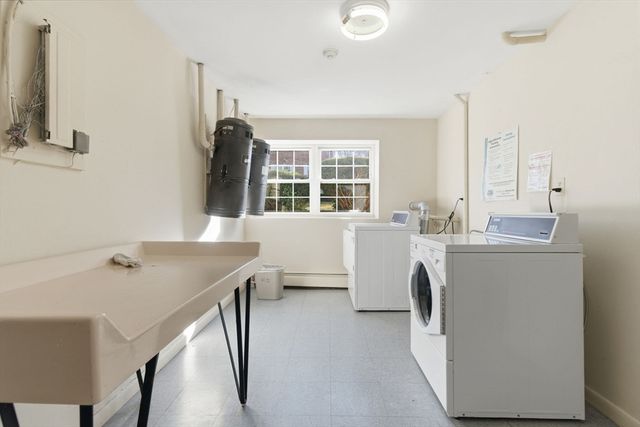 78 Edgelawn Avenue 8, North Andover, MA 01845