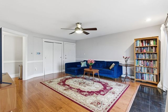 78 Edgelawn Avenue 8, North Andover, MA 01845