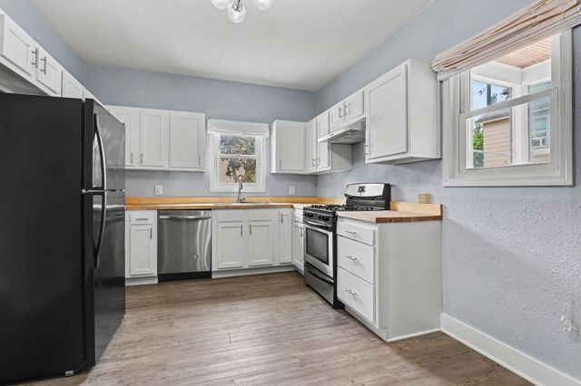 800 6th Street Nw, City Of Grand Rapids, MI 49504
