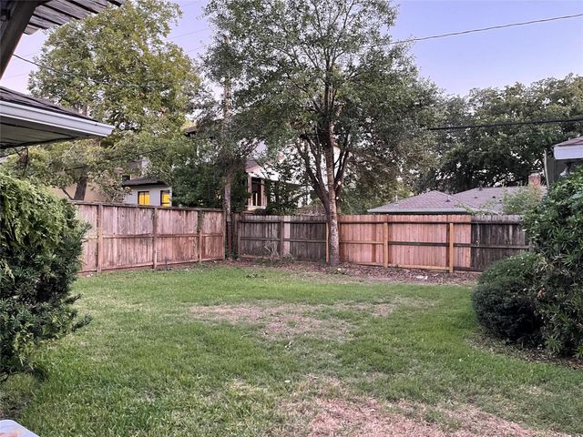 3843 Grennoch Lane, Houston, TX 77025