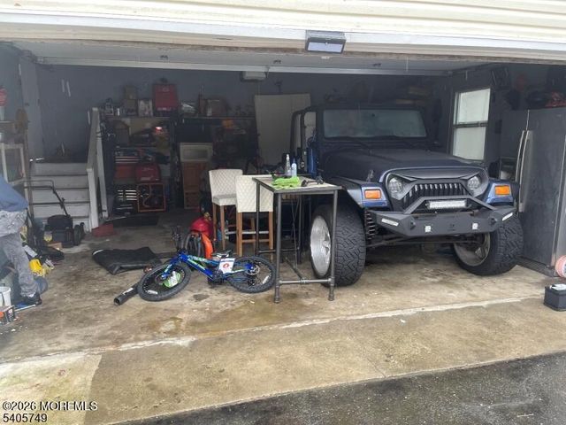 1055 Farmingdale Road, Jackson, NJ 08527