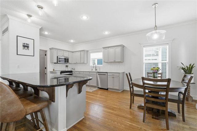 3108 SW Pergola Park Drive, Lee's Summit, MO 64081