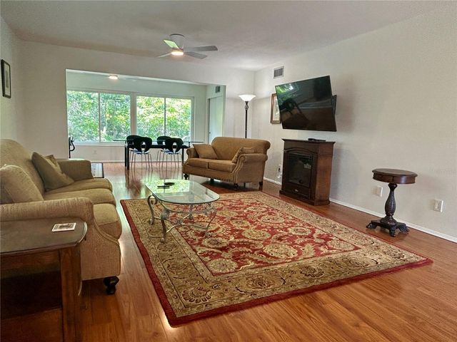 2436 RHODESIAN DRIVE 42, Clearwater, FL 33763