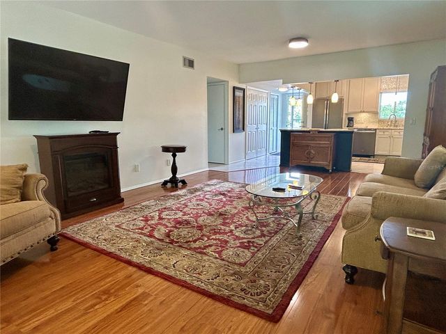 2436 RHODESIAN DRIVE 42, Clearwater, FL 33763