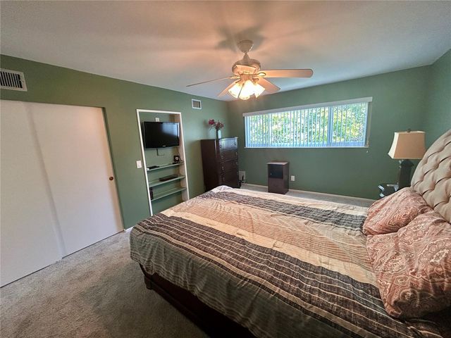 2436 RHODESIAN DRIVE 42, Clearwater, FL 33763