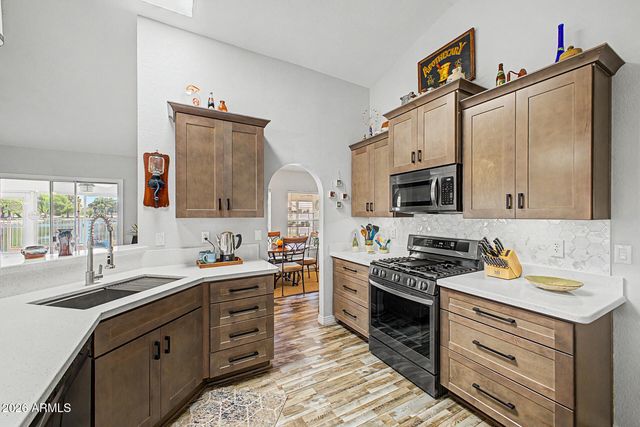 20439 N 110th Avenue, Sun City, AZ 85373