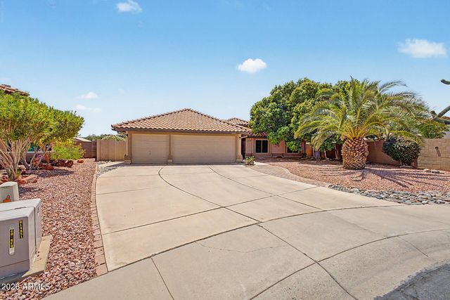 20439 N 110th Avenue, Sun City, AZ 85373