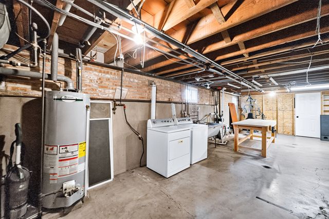 8632 W Ainslie Street, Norridge, IL 60706