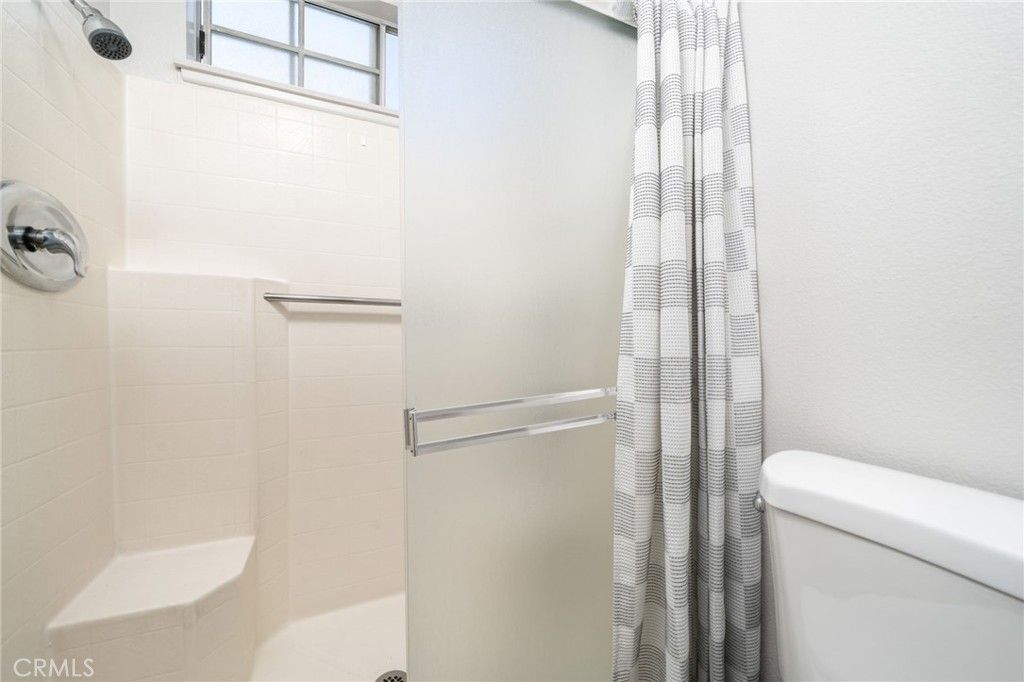 Image 20 of property listing at 835 Maitland Privado, Ontario, CA 91762