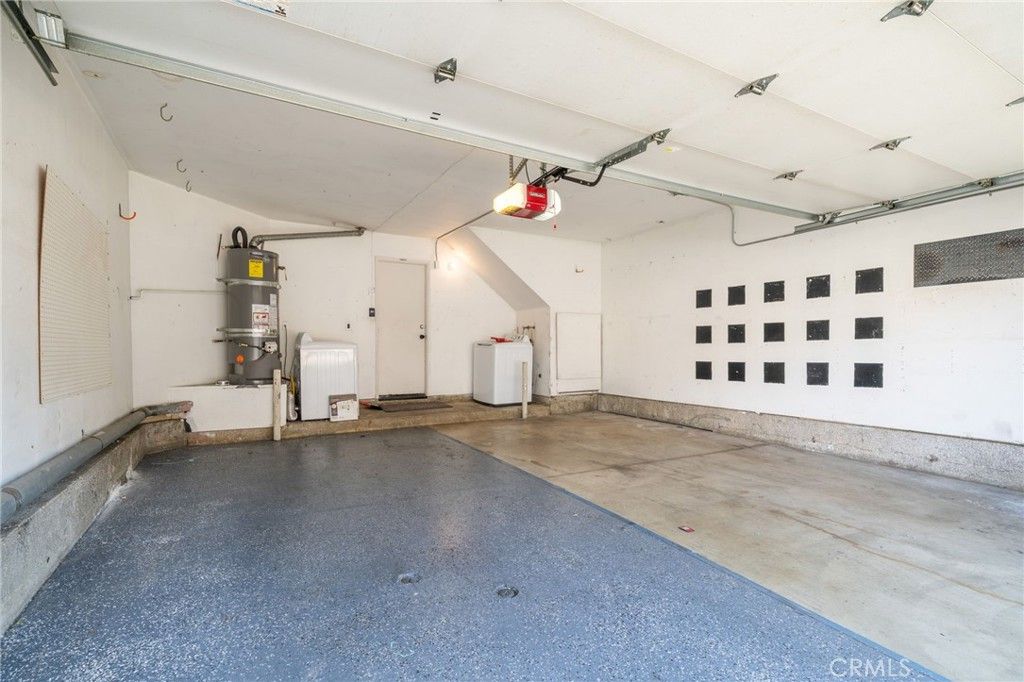 Image 22 of property listing at 835 Maitland Privado, Ontario, CA 91762