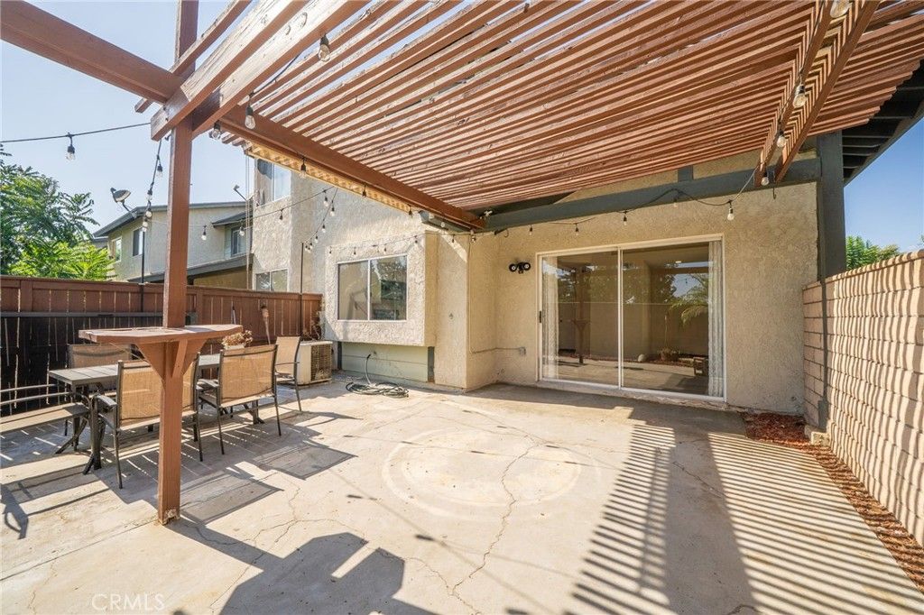 Image 25 of property listing at 835 Maitland Privado, Ontario, CA 91762