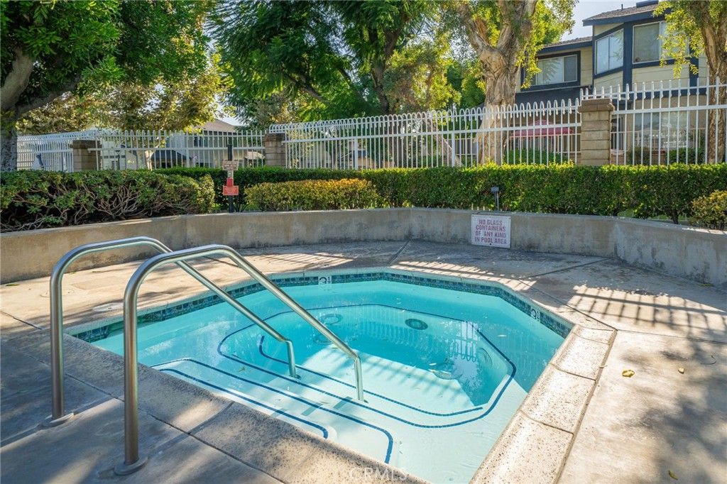Image 31 of property listing at 835 Maitland Privado, Ontario, CA 91762