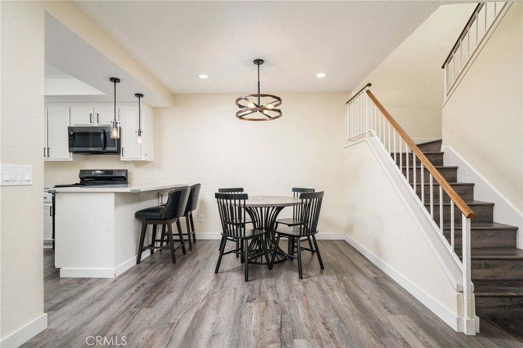 Image 6 of property listing at 835 Maitland Privado, Ontario, CA 91762