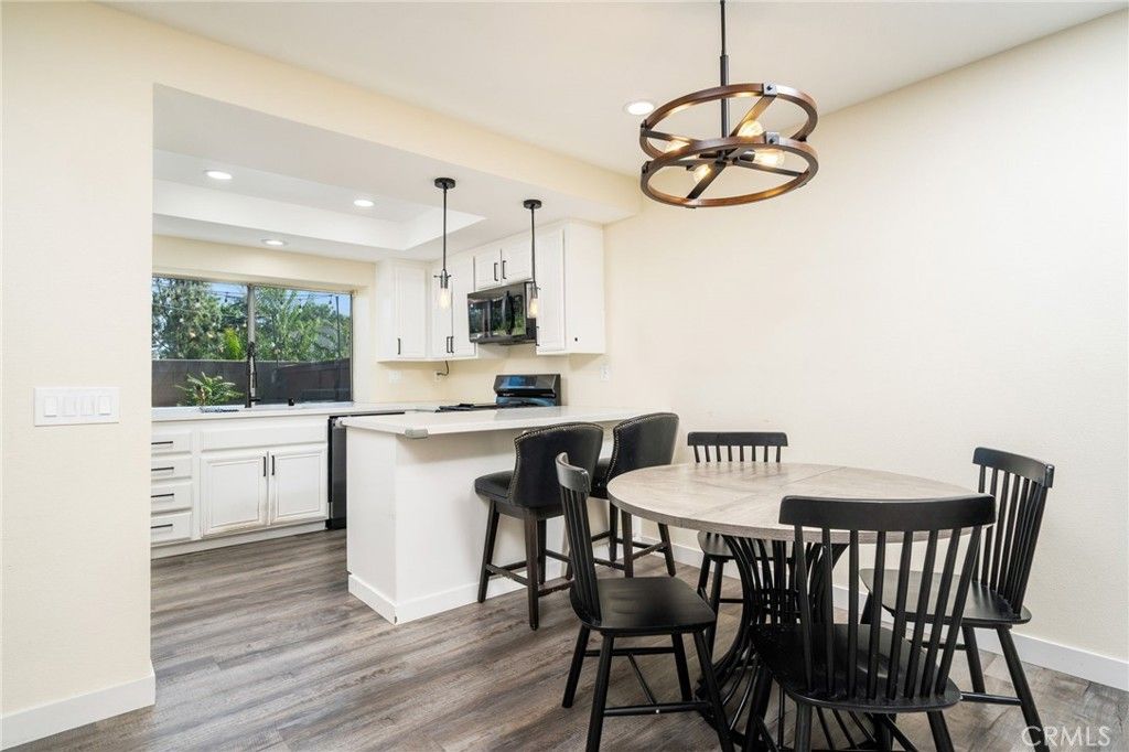 Image 7 of property listing at 835 Maitland Privado, Ontario, CA 91762