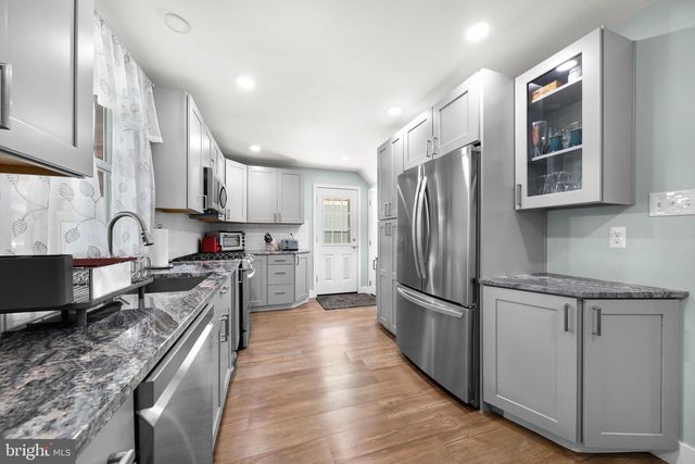 7439 GITHENS AVE, Pennsauken, NJ 08109