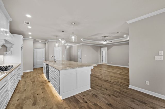 524 Valley Oak Drive, Sherwood, AR 72120