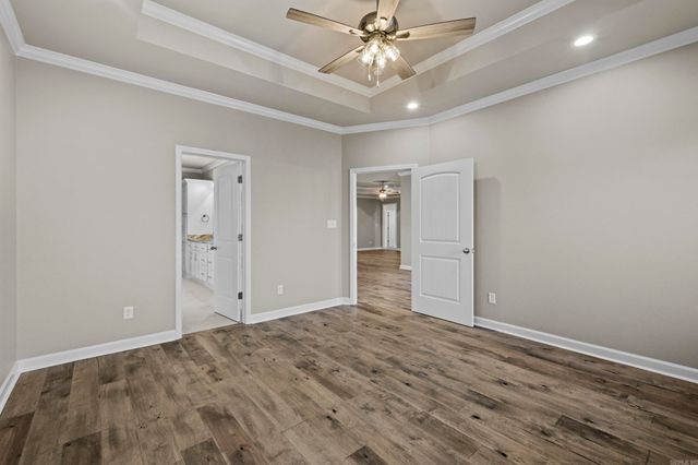 524 Valley Oak Drive, Sherwood, AR 72120